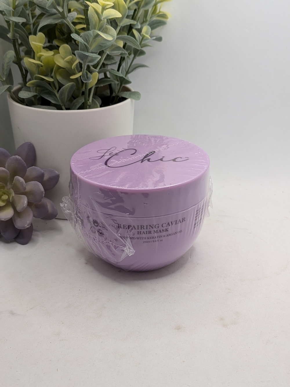 Le Chic Repairing Caviar Hair Mask - Keratin And Argan Oil